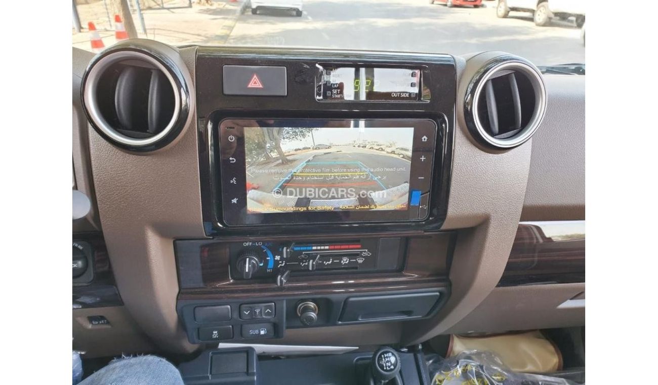 Toyota Land Cruiser Pick Up Toyota Land Cruiser Pick up S/Cab White color ,,70th Anniversary with Winch /Diff Lock/Compressor M/