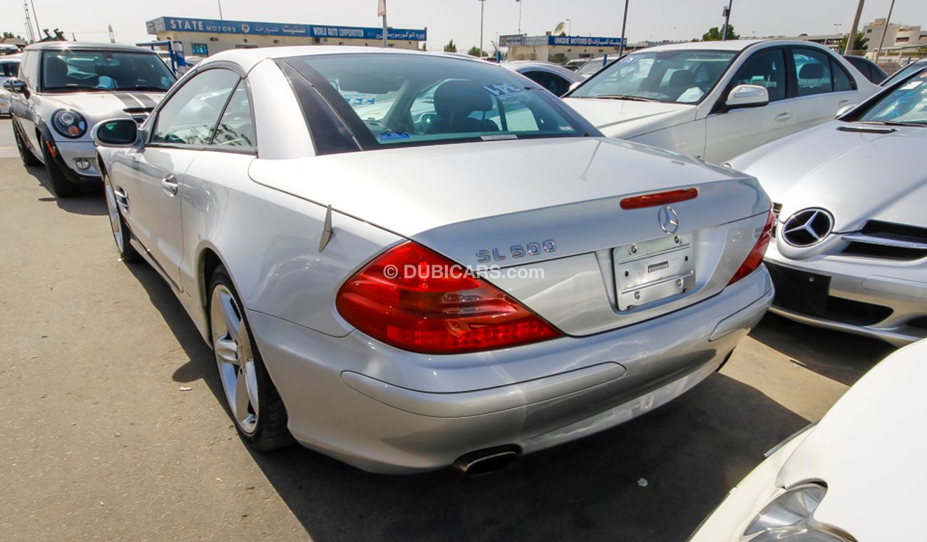 مرسيدس بنز SL 550