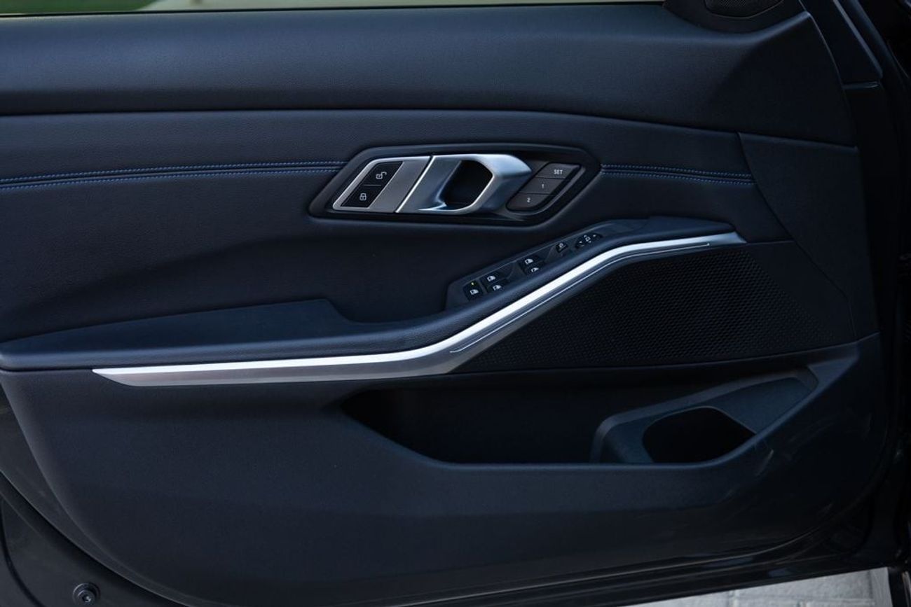 BMW 330i M Sport 2.0L (255 HP)