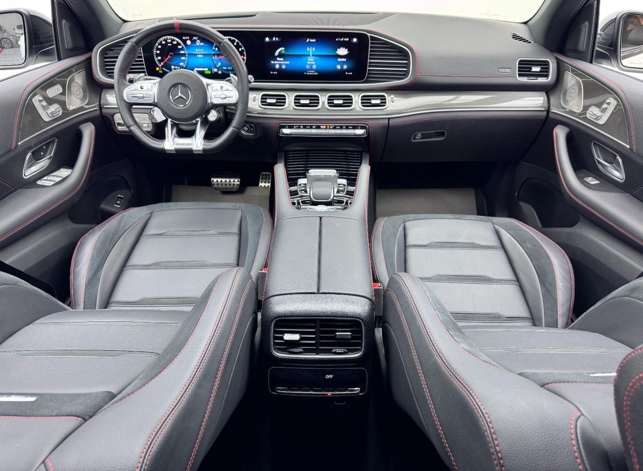 مرسيدس بنز GLE 53 AMG كوبيه 4MATIC+ 2022 Mercedes Benz GLE53 AMG 4MATIC Coupe, Mercedes Warranty + Service Pack, Low Kms, GCC