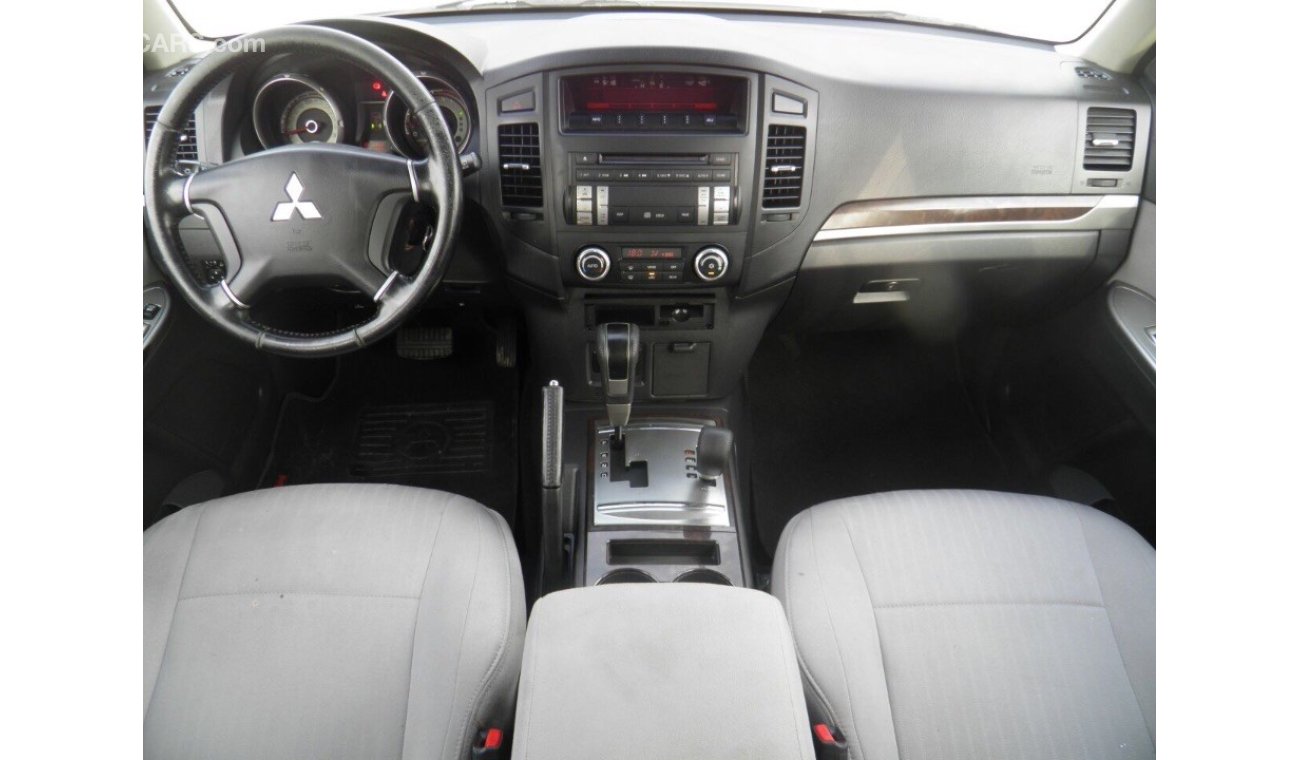 Mitsubishi Pajero 2013 3.5