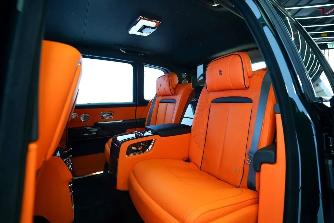 Rolls Royce Cullinan BLACK BADGE