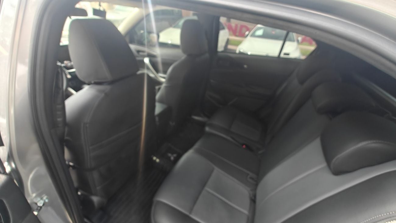 ميتسوبيشي إكلبس كروس GLS Mid 1.5L