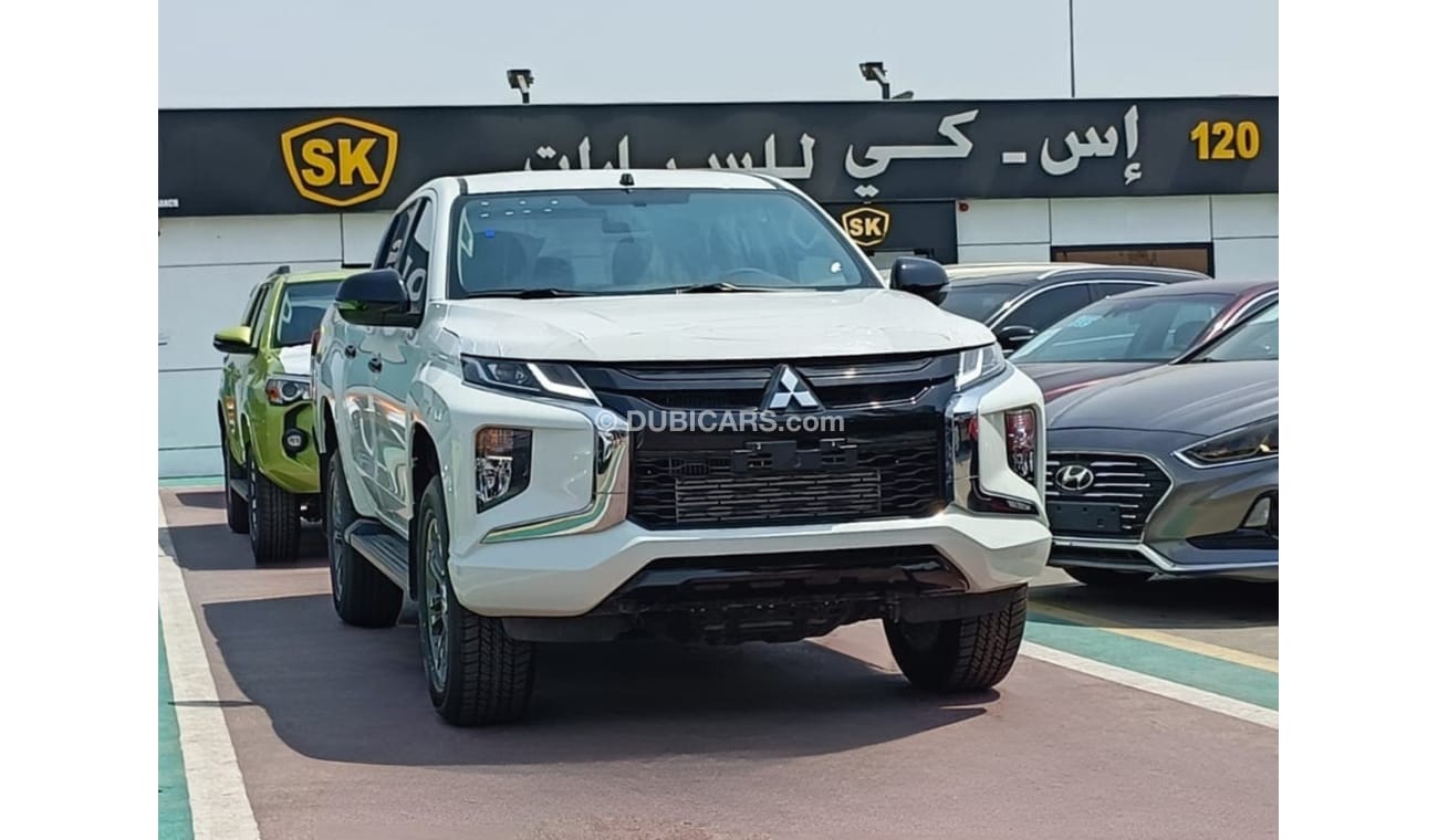 Mitsubishi L200 Sportero 2.4L Diesel / A/T / Push Start / Driver Power Leather Seat / Black Edition (CODE #  L2SPD)