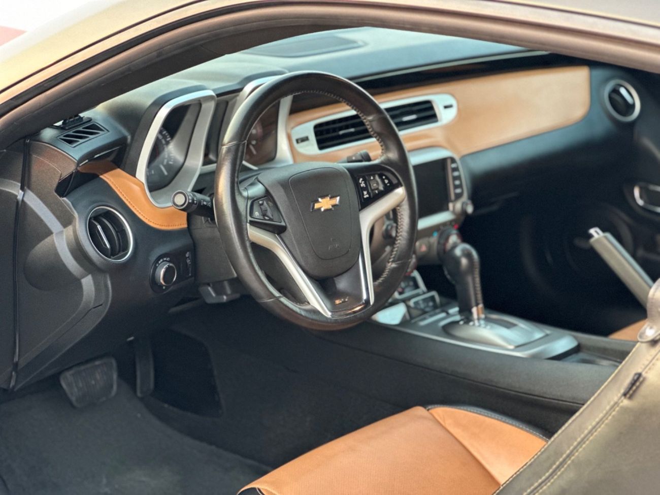 Chevrolet Camaro MODEL 2013 GCC CAR PERFECT CONDITION INSIDE AND OUTSIDE FULL OPTION