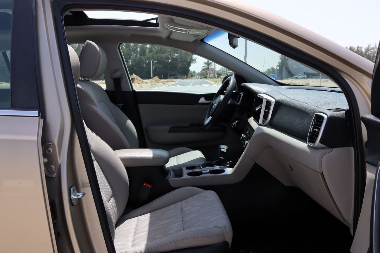 Kia Sportage LX 1.6L FWD