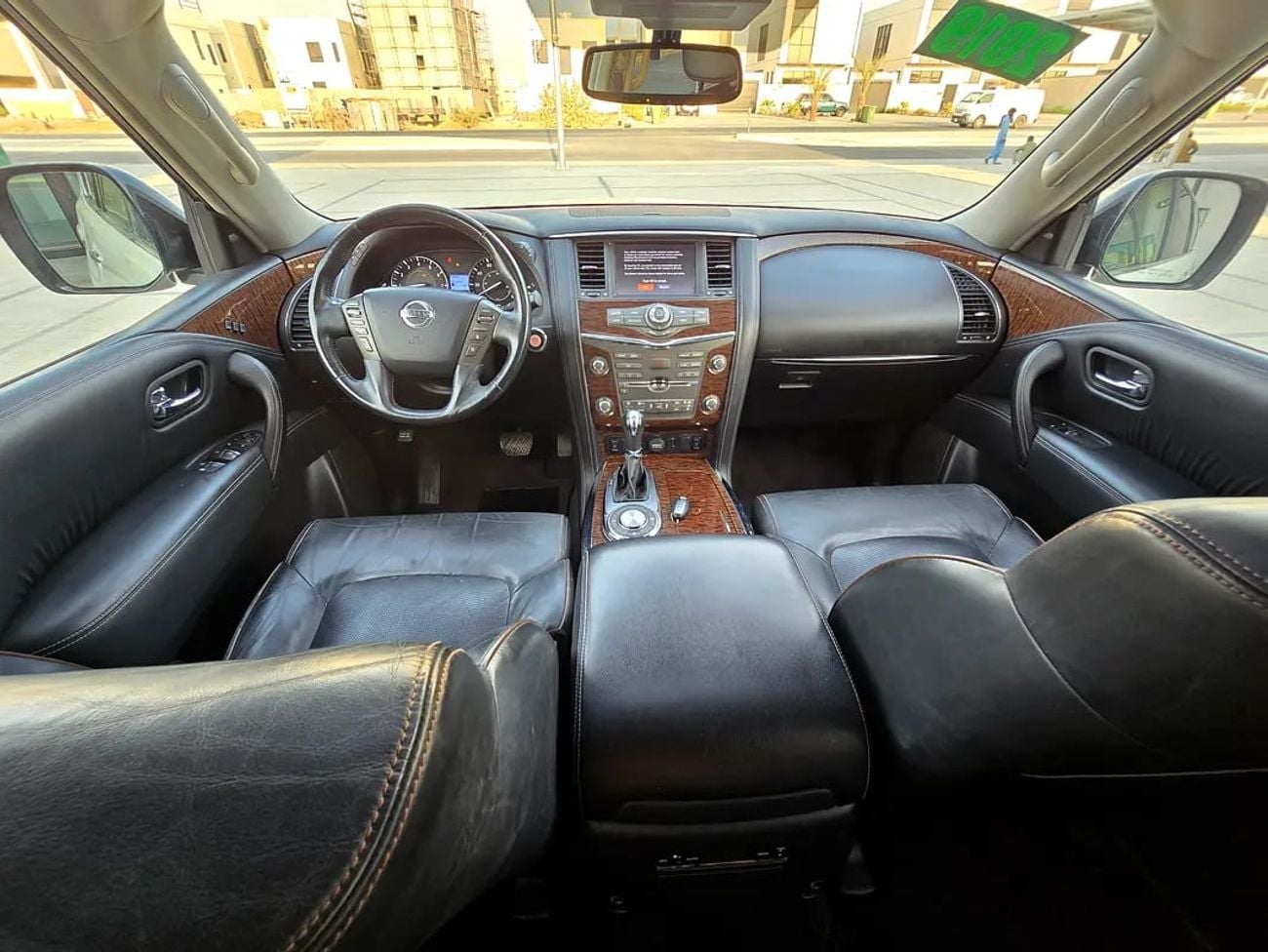 Nissan Armada SL - American Specs - Excellent Condition