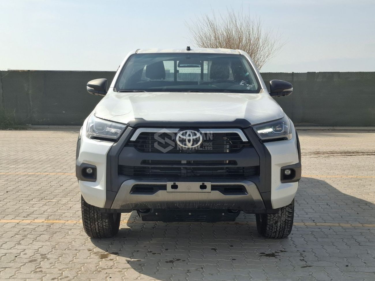 تويوتا هيلوكس ADVENTURE 4.0L V6 PETROL DC AT 4WD 2026MY