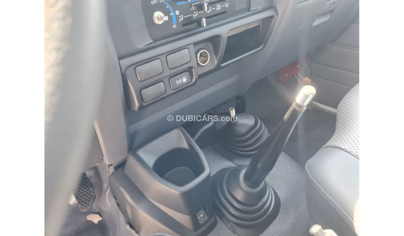 Toyota Land Cruiser Pick Up 2023 Toyota Land Cruiser Pickup Single Cab 4.0L V6