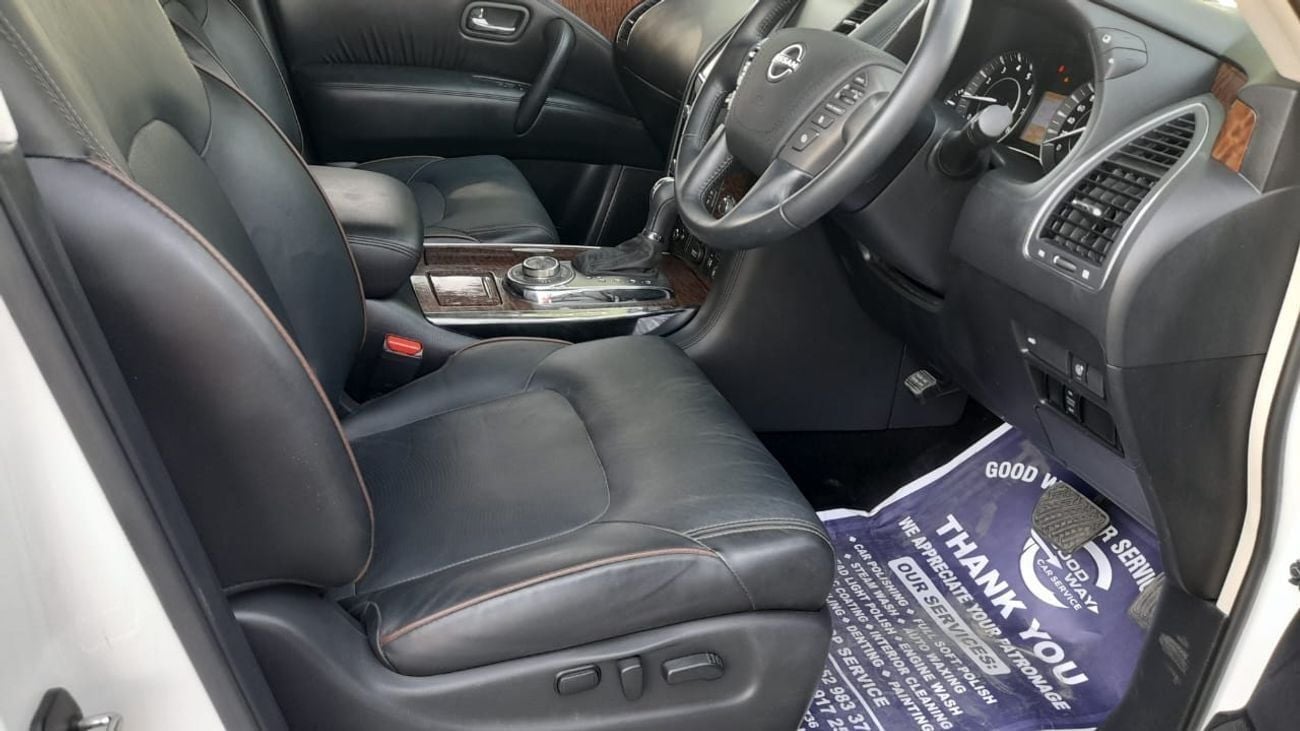 نيسان باترول Platinium 5.6cc V8 petrol Auto Right-Hand drive