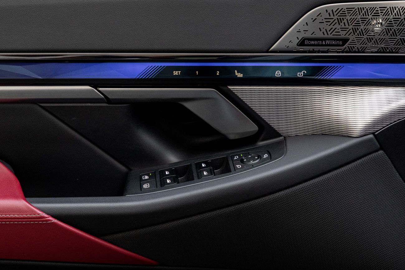 بي أم دبليو i5 I5 eDrive40 M Sport | 4,309 P.M | 0% Downpayment | AGENCY WARRANTY/SERVICE! | Ramadan Offer!