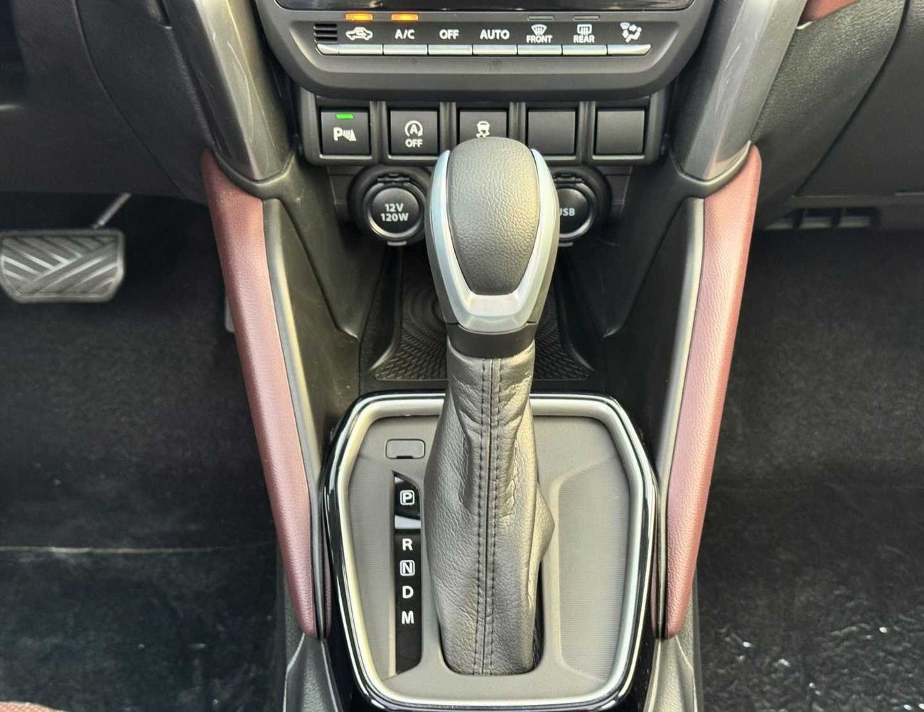 Toyota Urban Cruiser GLX  | 1.5L PETROL V4 | RADAR / PANORAMIC ROOF / 360*CAMERA (CODE # UB3)