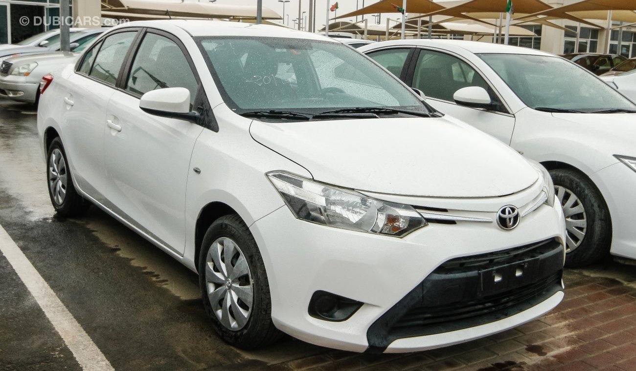 Toyota Yaris SE