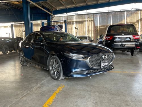 Mazda 3 Evolve | National Day Celebration | Guaranteed Warranty | 0 Down Payment