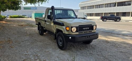 Toyota Land Cruiser Pick Up PETROL DIFFLOCK MANUAL
