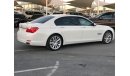 BMW 750Li Bmw 750 model2010 GCC car prefect condition full option low mileage sun roof leather seats back came