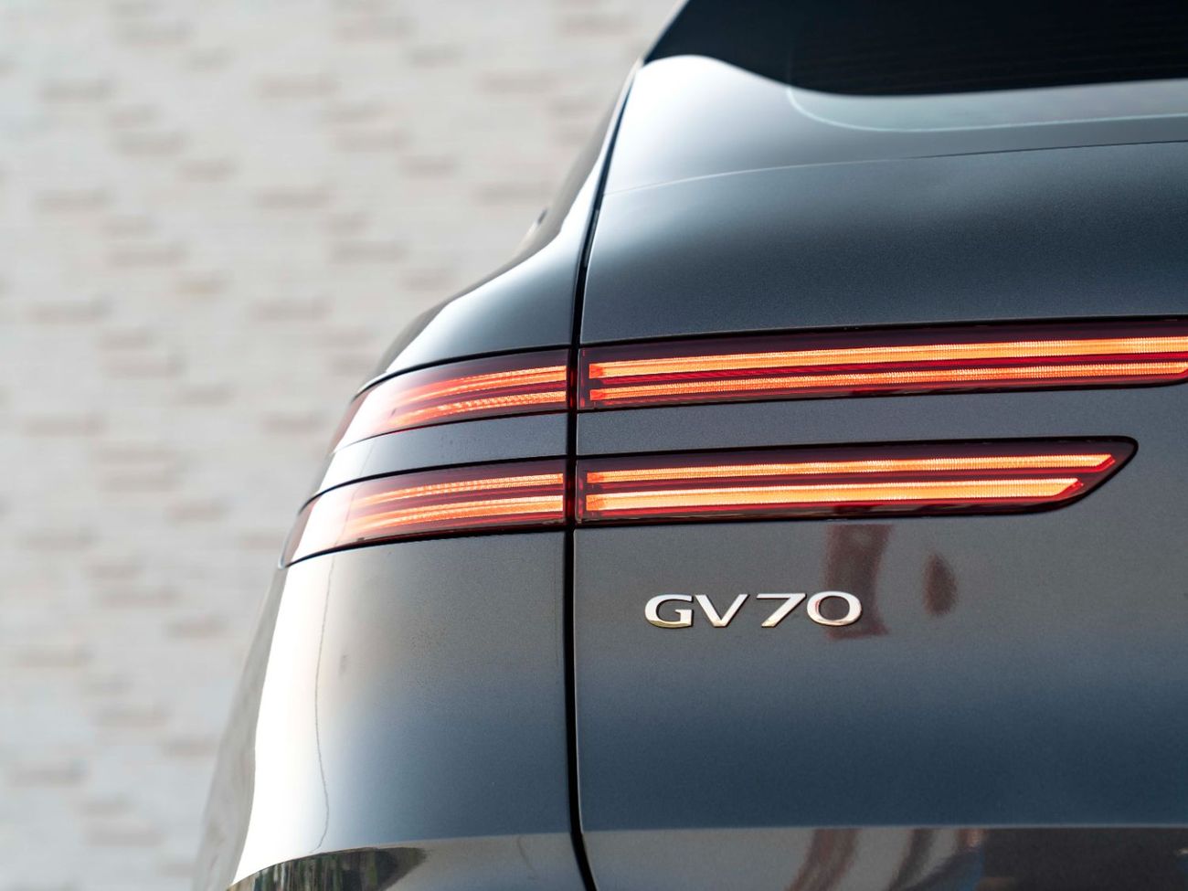 Genesis GV70 Premium 2.5L AWD