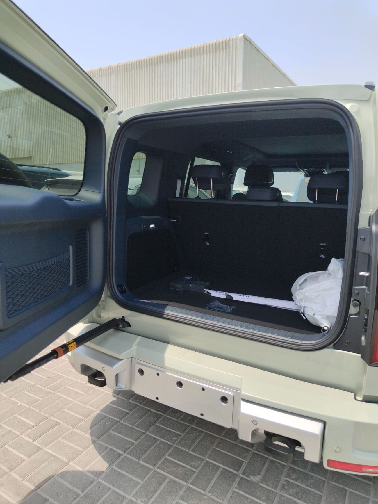 بي واي دي ليوبارد 5