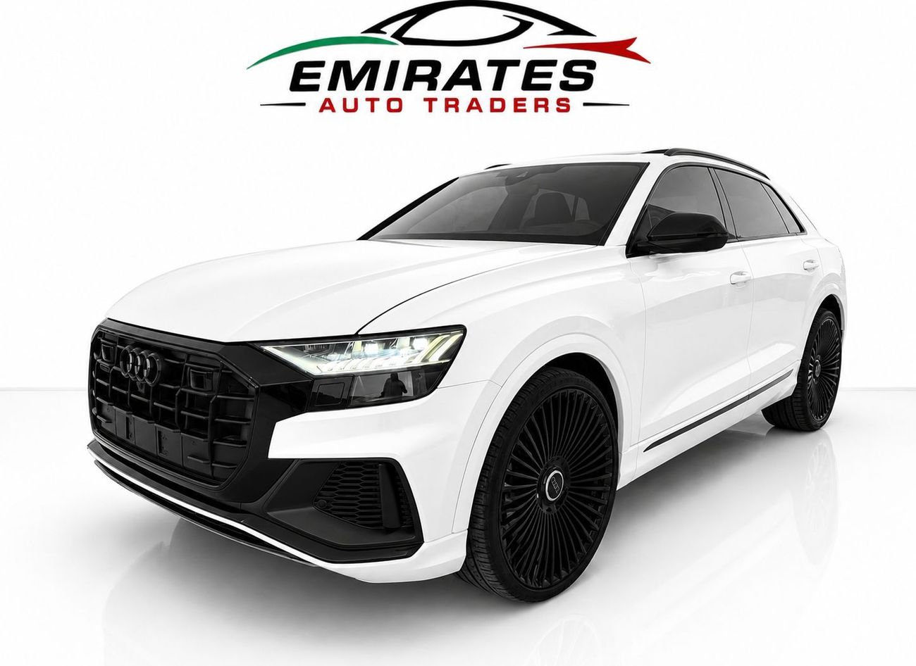 Audi Q8 55 TFSI S-LINE LUXURY — фото 1