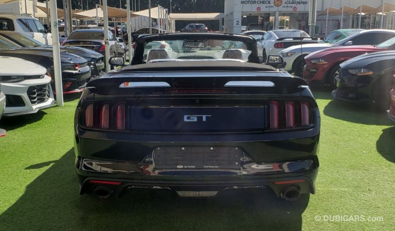 فورد موستانج MUSTANG GT V8 2016/ PREMIUM FULL OPTION/SHELBY KIT/CONVERTIBLE/VERY GOOD CONDITION