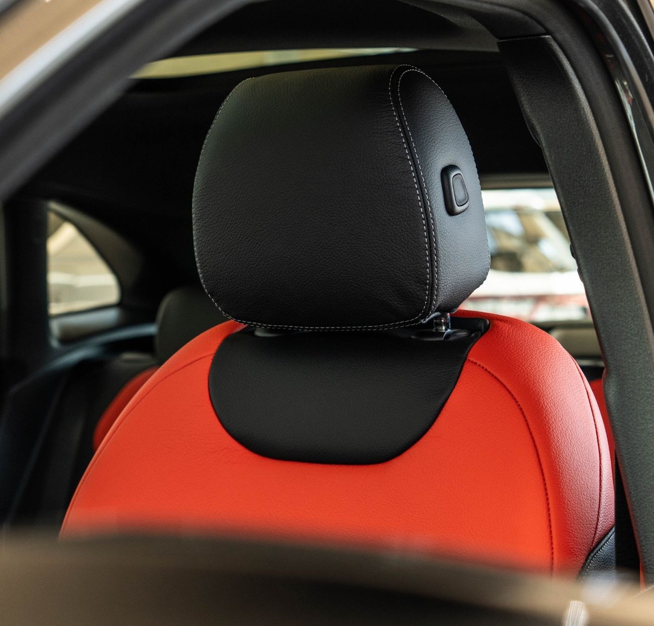 Mercedes-Benz GLA 35 AMG GLA 35 | AMG 4Matic | 2.0L | V6 | 2025