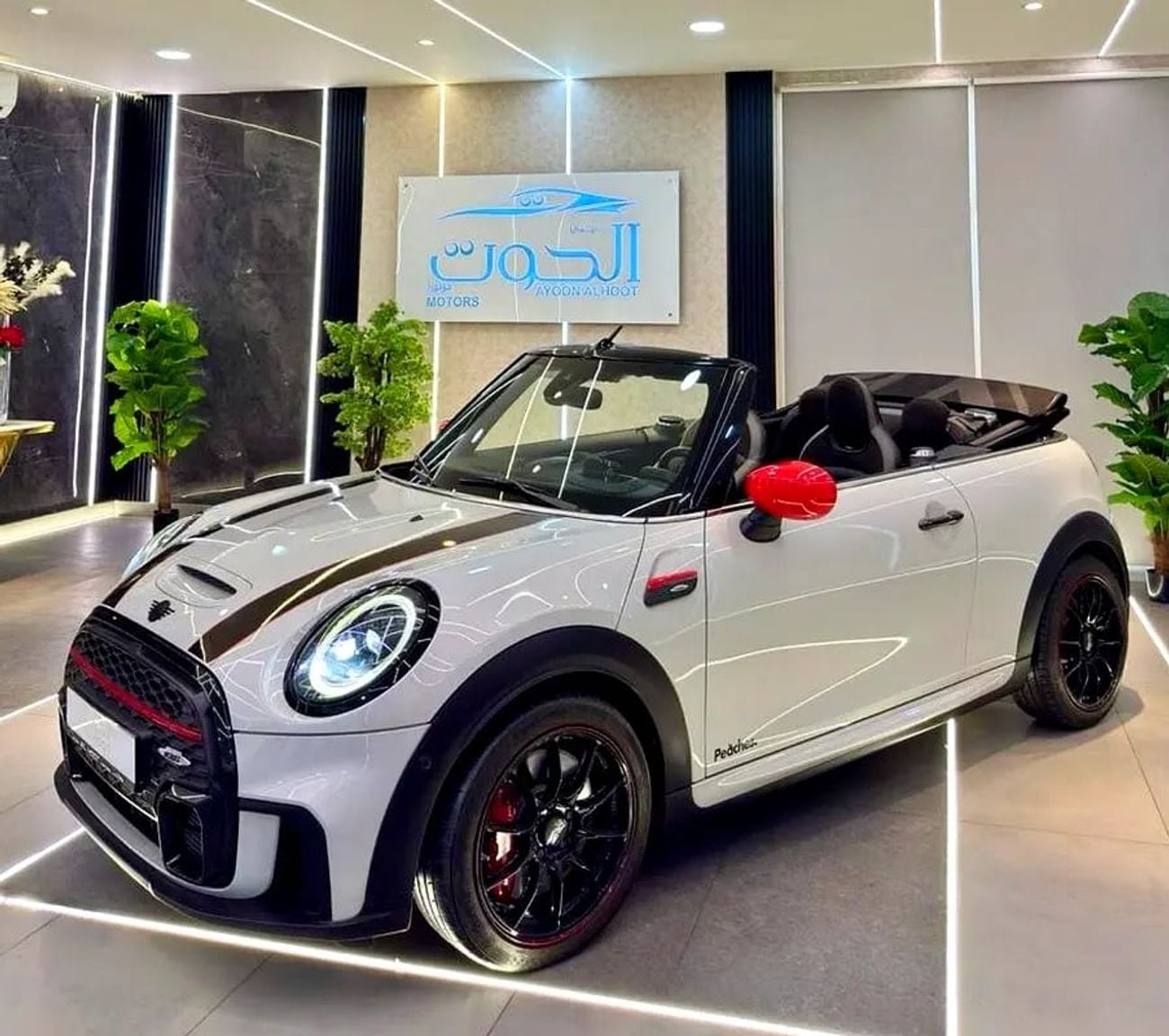 Mini Cooper CONVERTIBLE JCW || STYLISH II AWESOME COLOR I| EXCEPTIONAL PERFORMANCE
