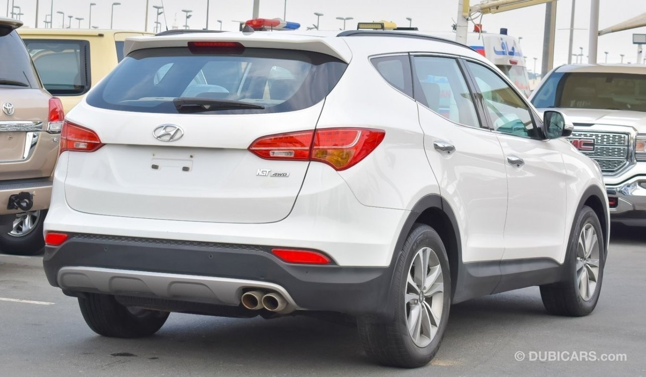 Hyundai Santa Fe 4WD