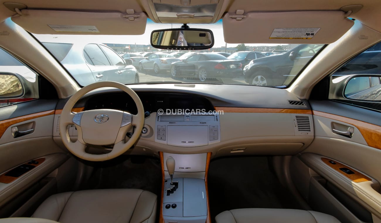 Used Toyota Avalon XLS 2007 for sale in Dubai 41405