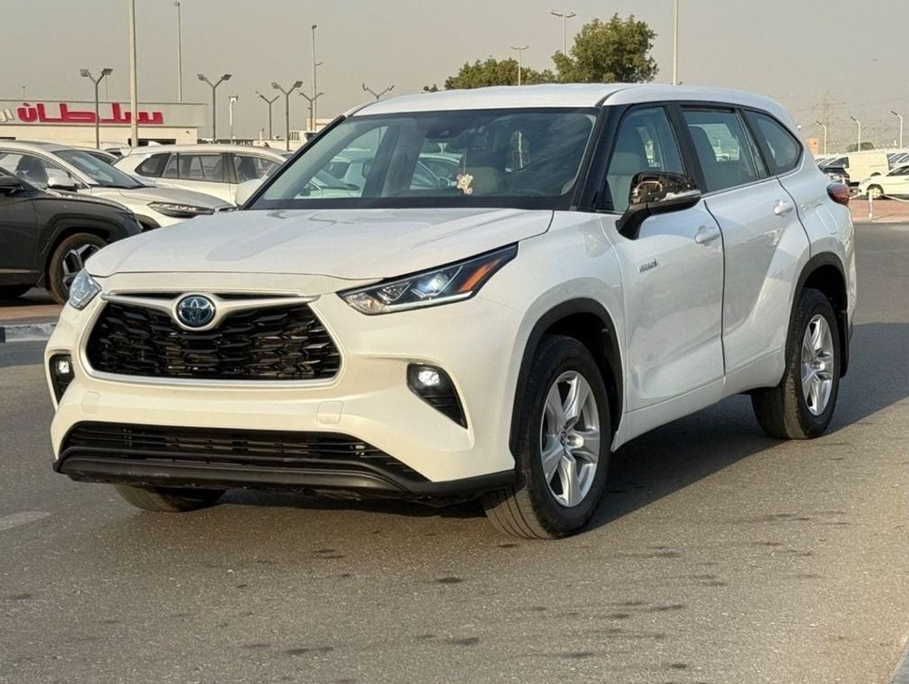 تويوتا هايلاندر Highlander Hybrid Gcc