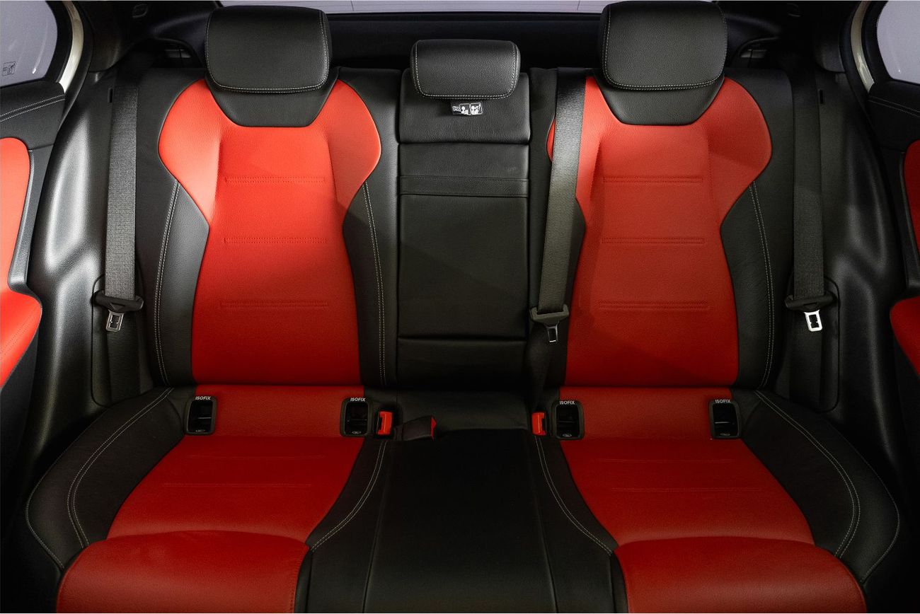 مرسيدس بنز A 35 AMG 4MATIC