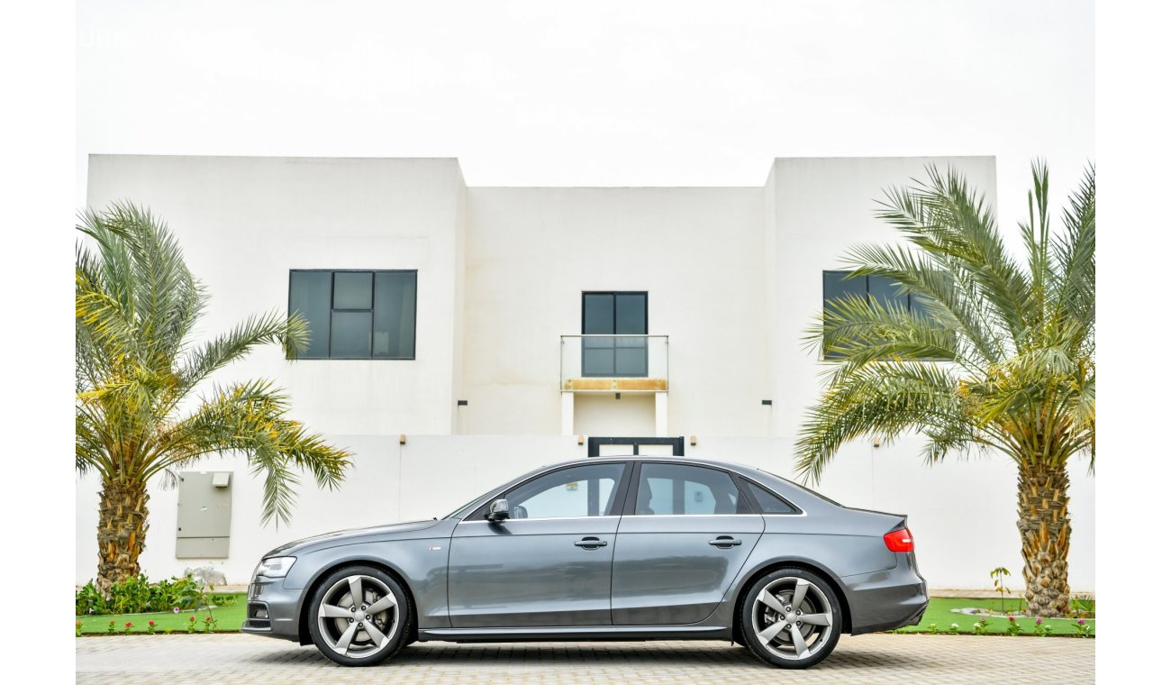 Audi A4 2 Y Warranty! - Audi A4 45TFSI S-LINE QUATTRO - GCC - AED 1,323 Per Month - 0% Downpayment