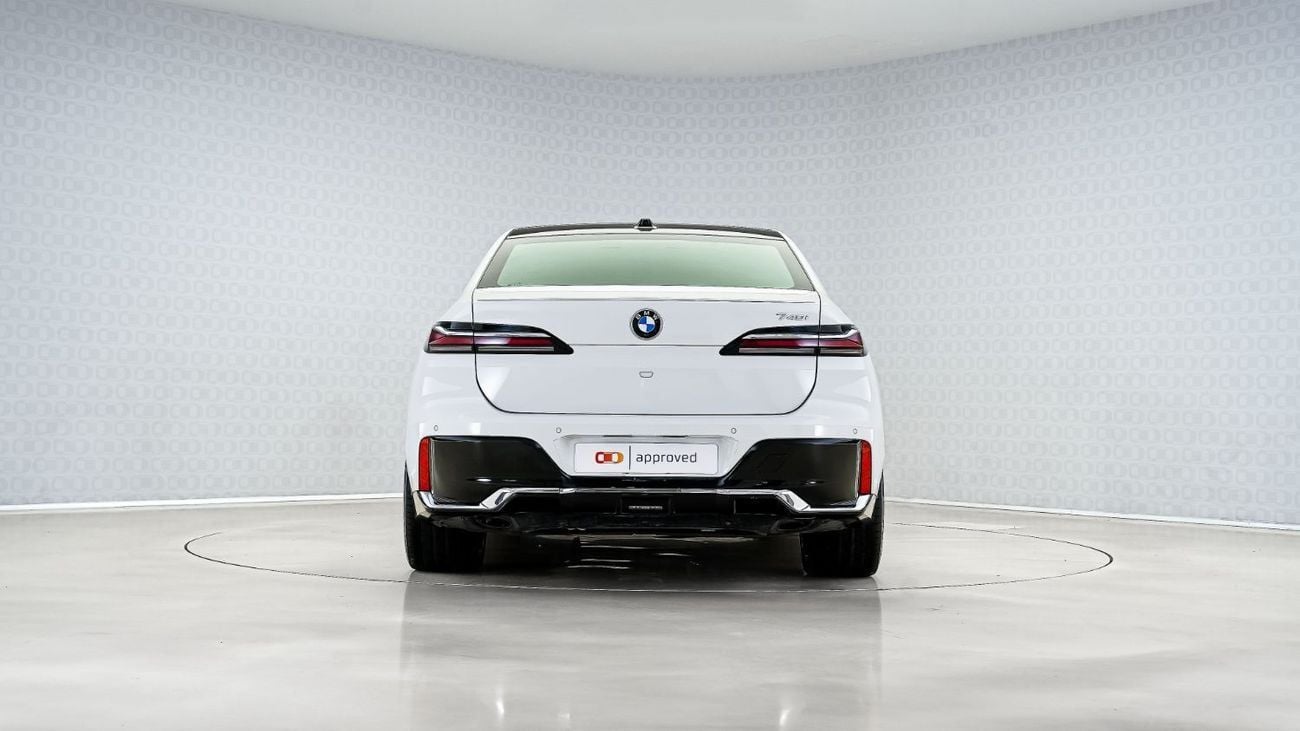 BMW 740i Special Offer | AED 4,660 PM | Warranty Service July 2028, High Option | 740LI M Sport Individual