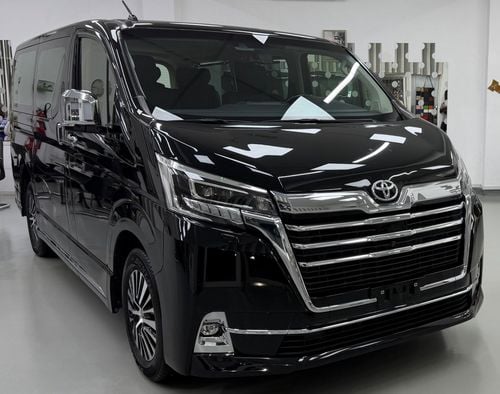 Toyota Granvia PREMIUM