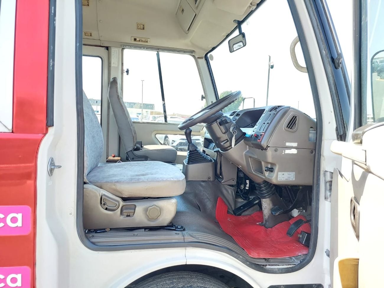 Mitsubishi Rosa MITSUBISHI ROSA BUS RHD 1998 MODEL 5.2 L DIESEL MANUAL(PM00850)