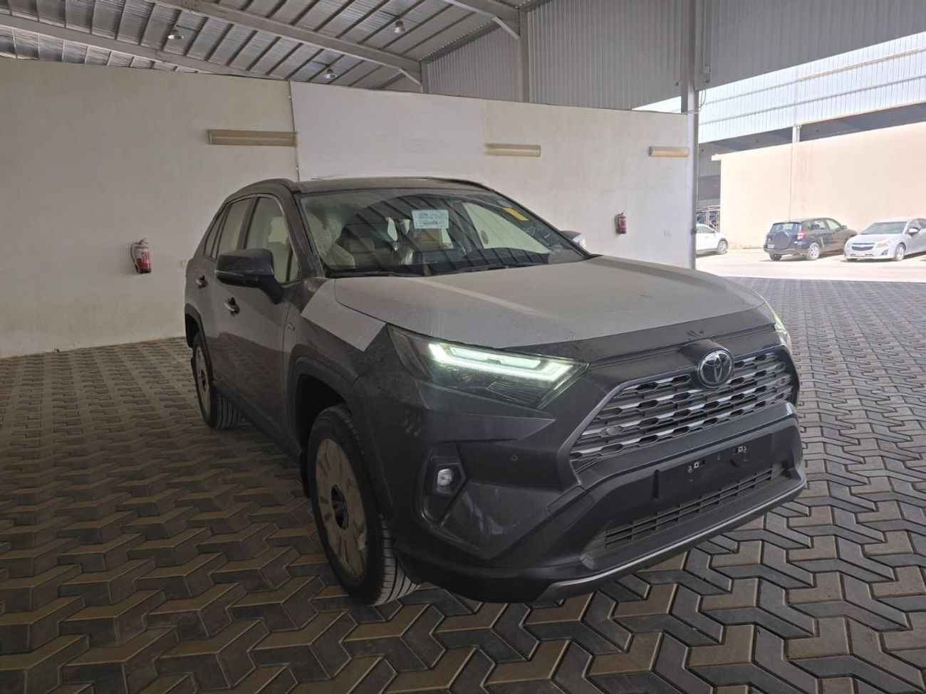 جديدة تويوتا راف ٤ RAV4 LIMITED 2.5L HEV 2025 للبيع في دبي - 860892