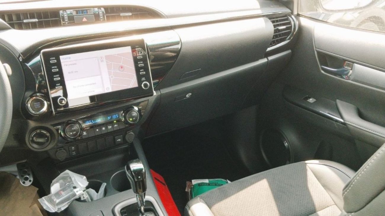 تويوتا هيلوكس Toyota HILUX GR-S 4.0L Petrol V6 2024YM