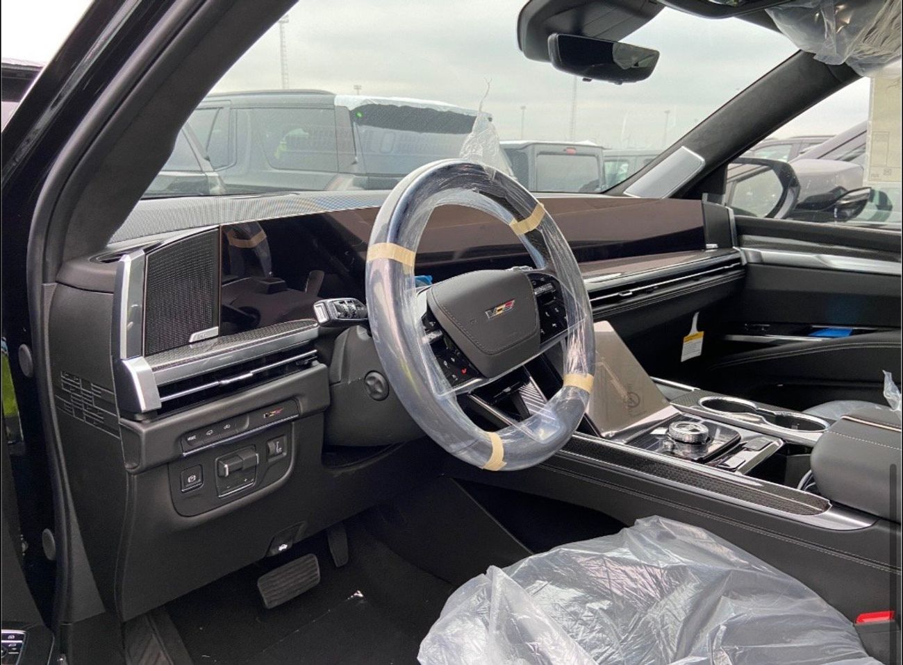 Cadillac Escalade V SERIES EXECUTIVE SEATS