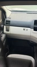 تويوتا هاياس High Roof Super Long Wheelbase 2.8 Diesel Right Hand Drive