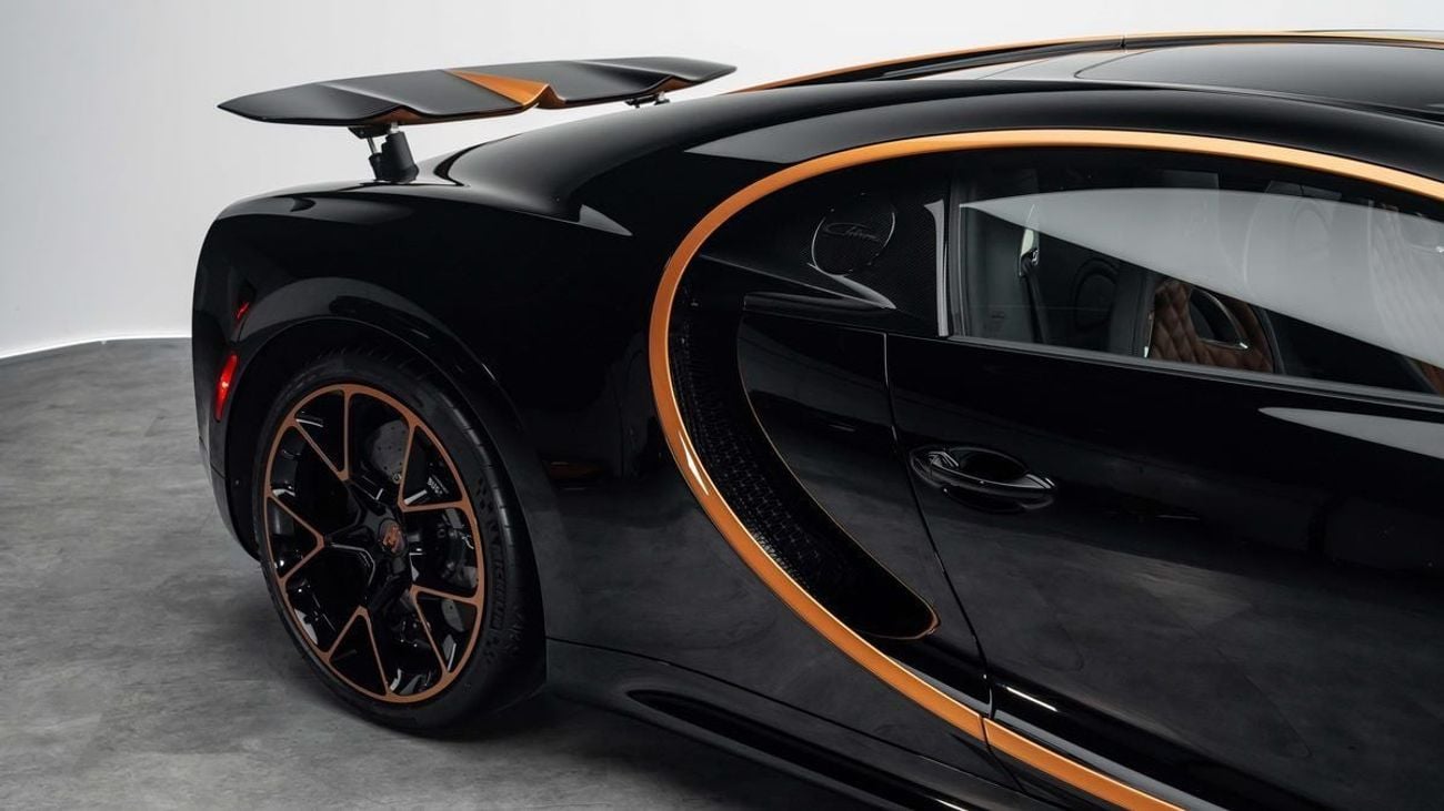 بوغاتي شيرون - The Final 1,500 HP Chiron - 2023 - Canadian Specs