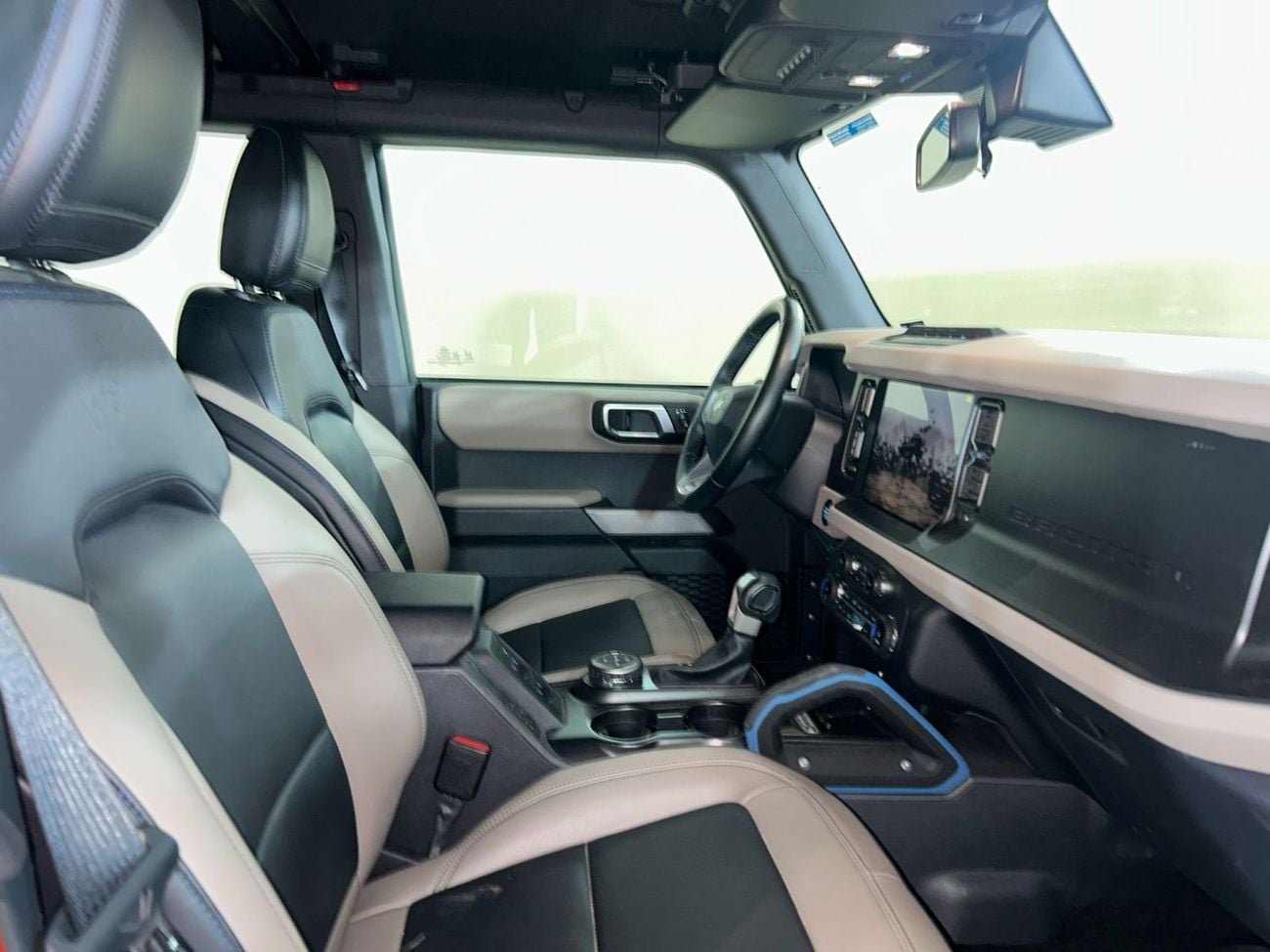 فورد برونكو Wildtrak 2.7L (5 Seater)