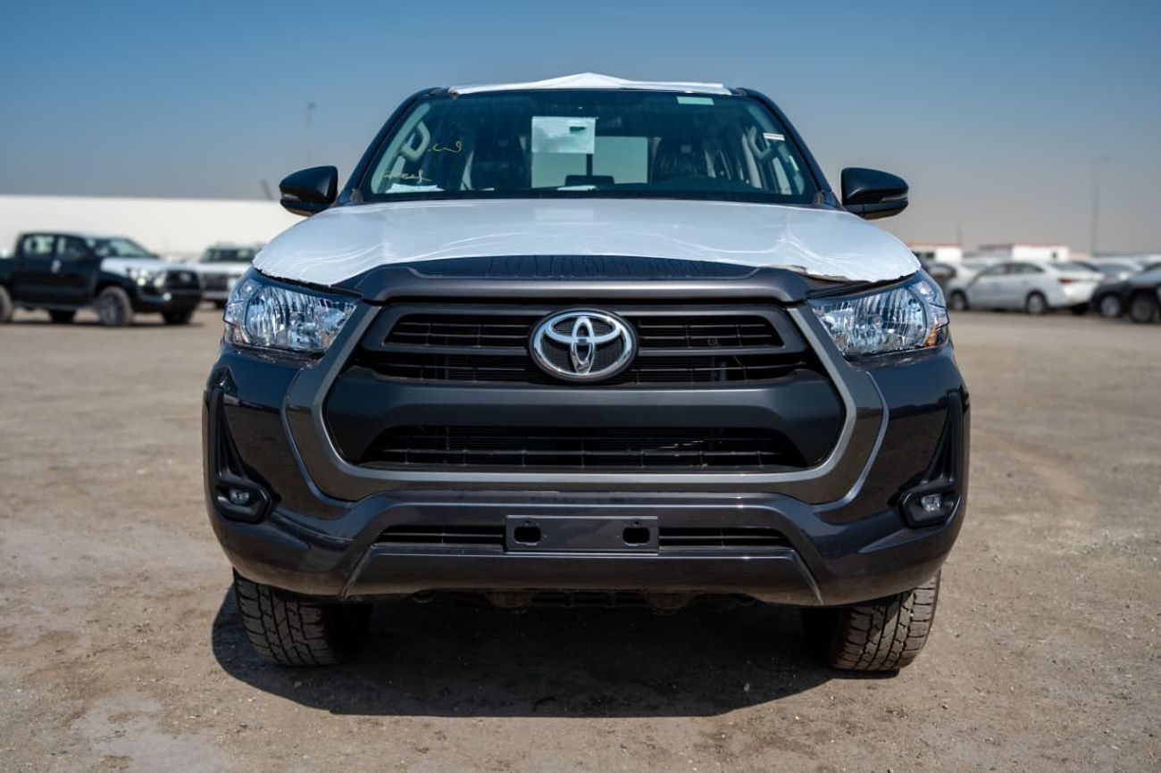 تويوتا هيلوكس 2.7L Medium Grade | Double Cabin | 4x4 | Automatic | Petrol