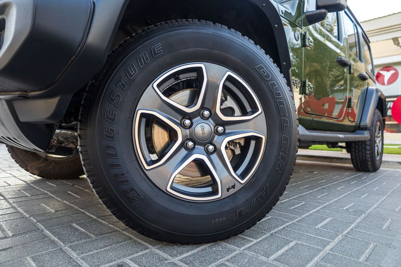 جيب رانجلر Unlimited Sport 3.6L A/T