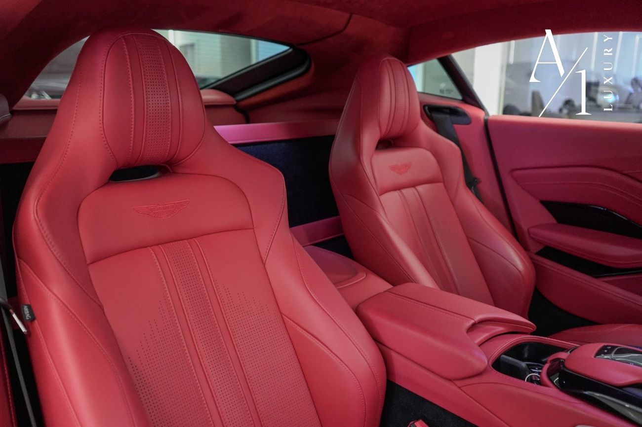 أستون مارتن فانتيج 2023 Aston Martin Vantage, Warranty, Full Service History, Excellent Condition, GCC Spec