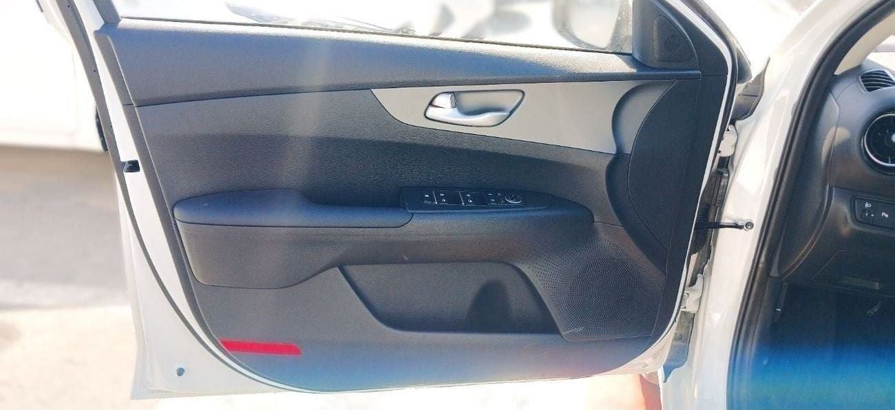 كيا K3 KIA K3 1.5L Petrol 2025YM