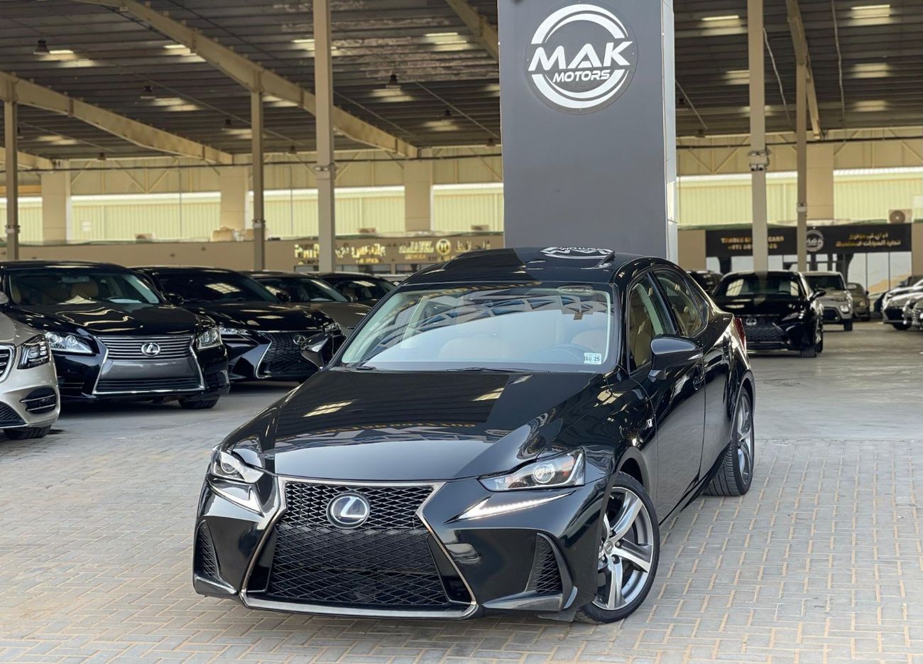 Lexus IS350 F-Sport Platinum IS 3.5L 3500 cc / F-Sport Kit / Only 25000 Miles / 1290 AED MONTHLY