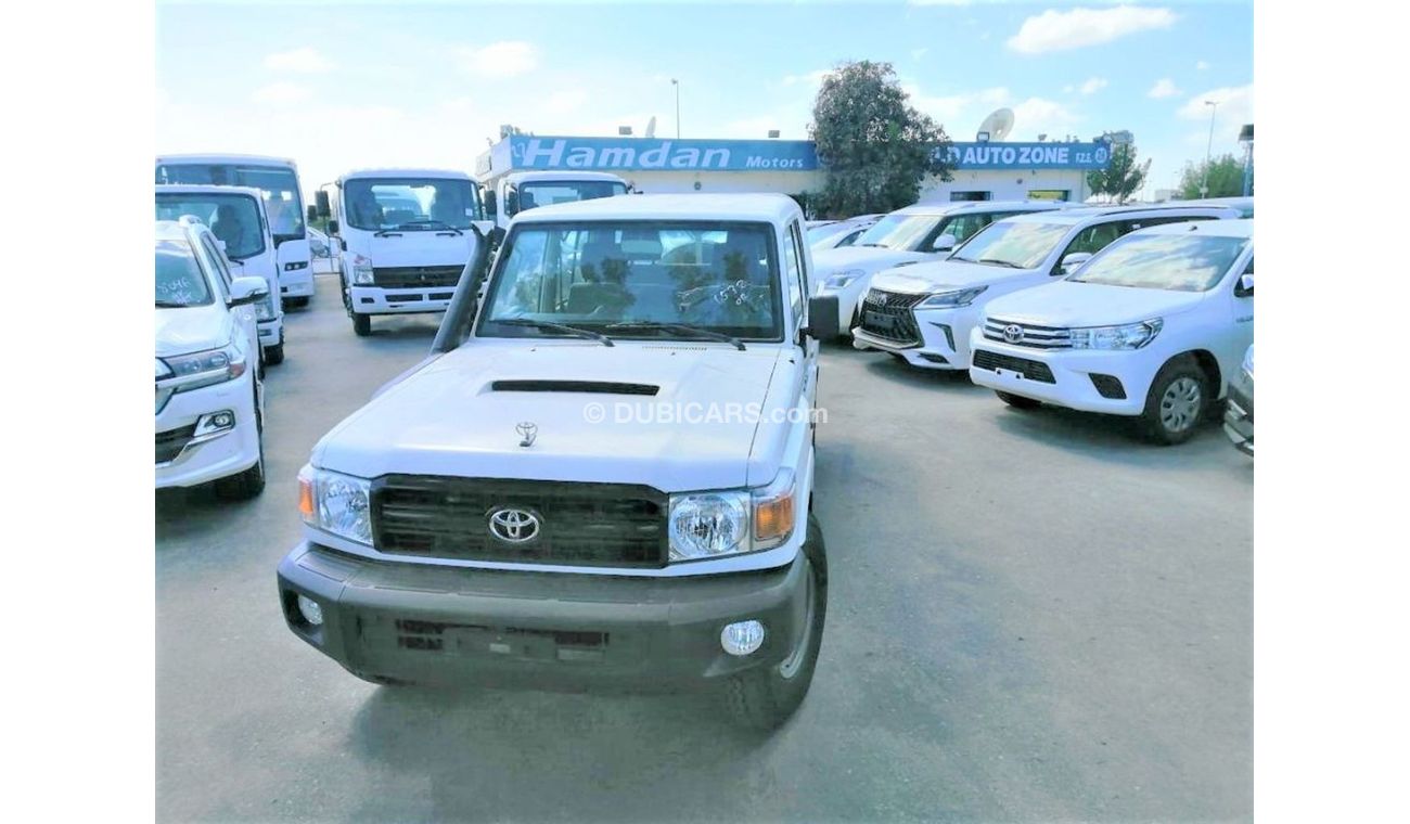 Toyota Land Cruiser Pick Up double cab  4x4