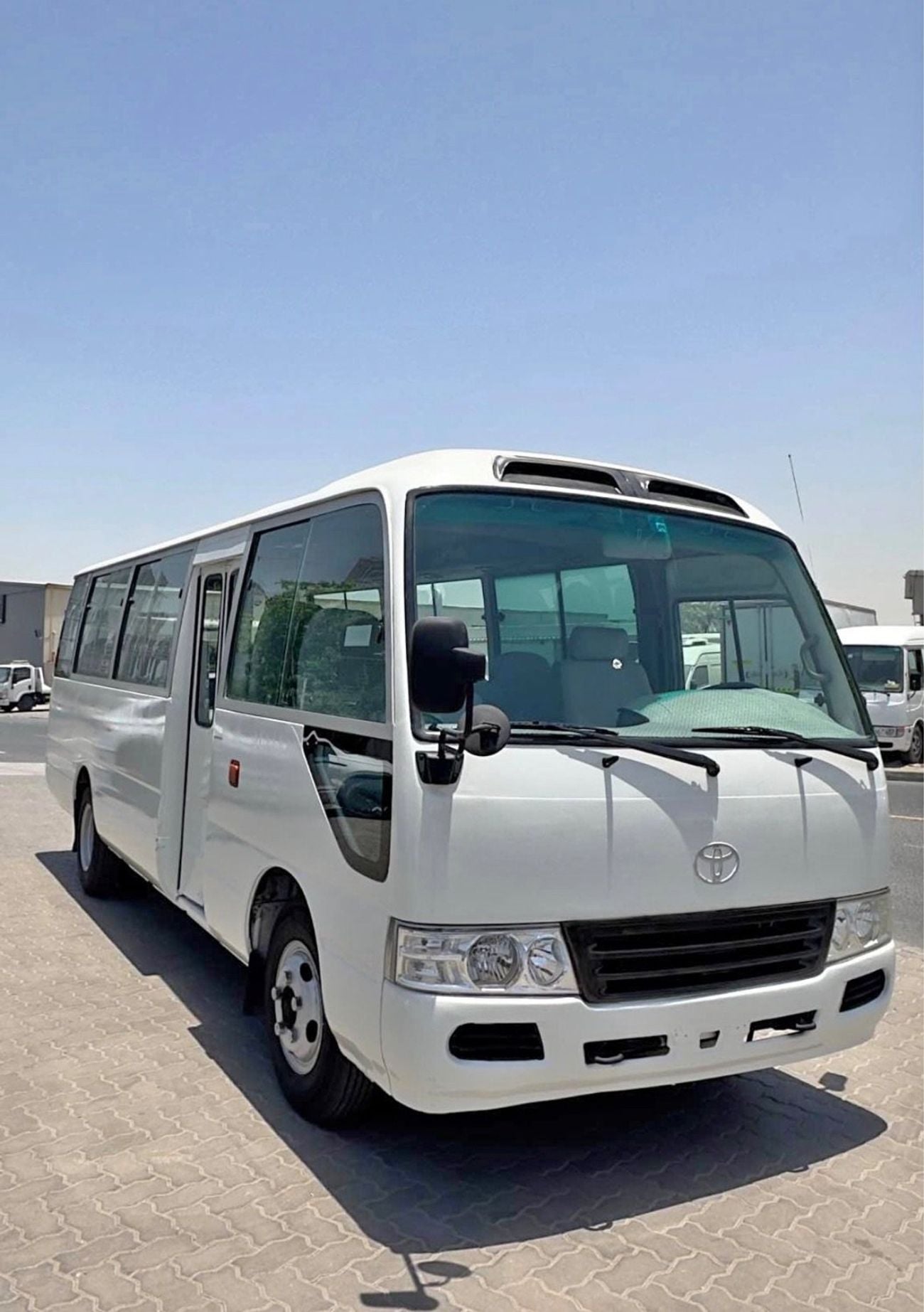تويوتا كوستر LWB HIGH ROOF