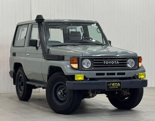 Toyota Land Cruiser 70 1992 Toyota Land Cruiser 70, Excellent Condition, GCC