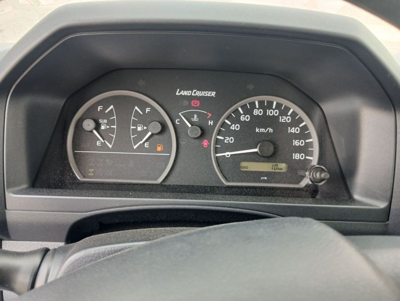 تويوتا لاند كروزر بيك آب Single Cab - 4.2L Diesel Manual - 6 Cylinders - White - ECT0001