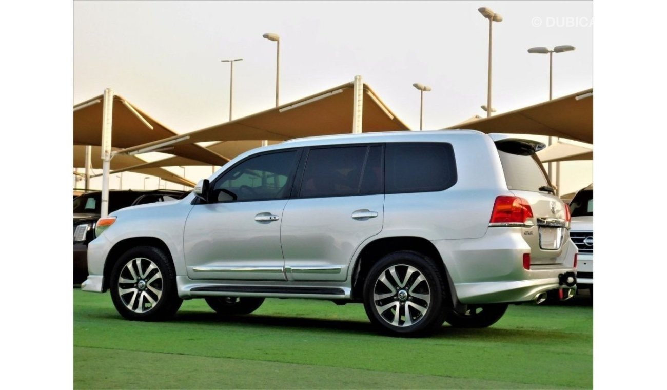 Toyota Land Cruiser GXR+ GXR+ GXR+ Toyota Land Cruiser 2013 GXR Number one